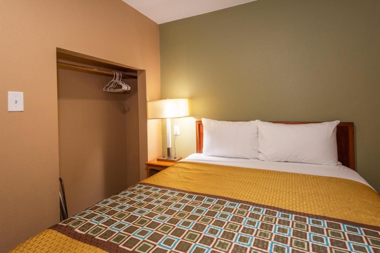 Town Motel Forks Ngoại thất bức ảnh