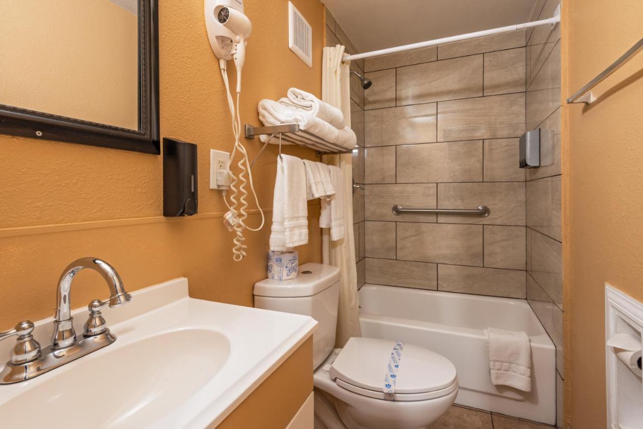 Town Motel Forks Ngoại thất bức ảnh