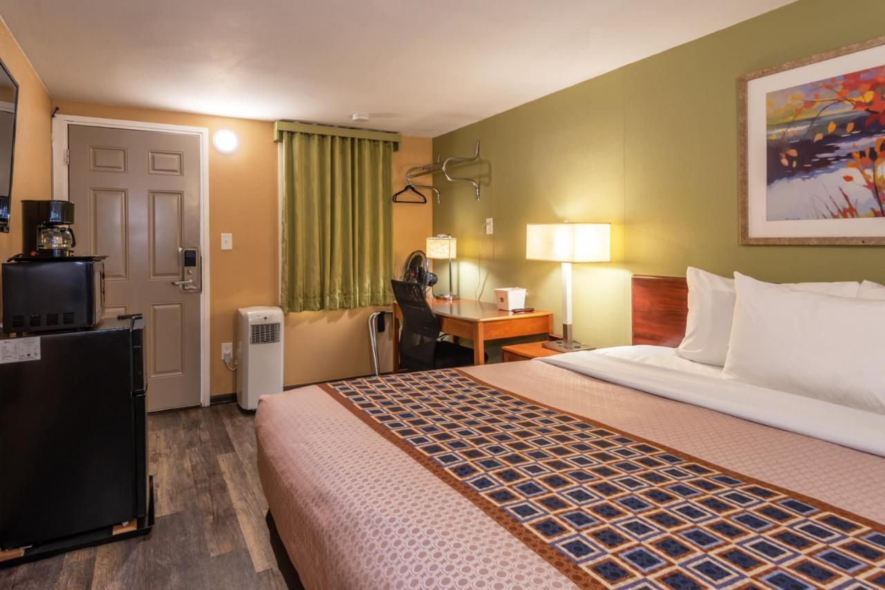Town Motel Forks Ngoại thất bức ảnh